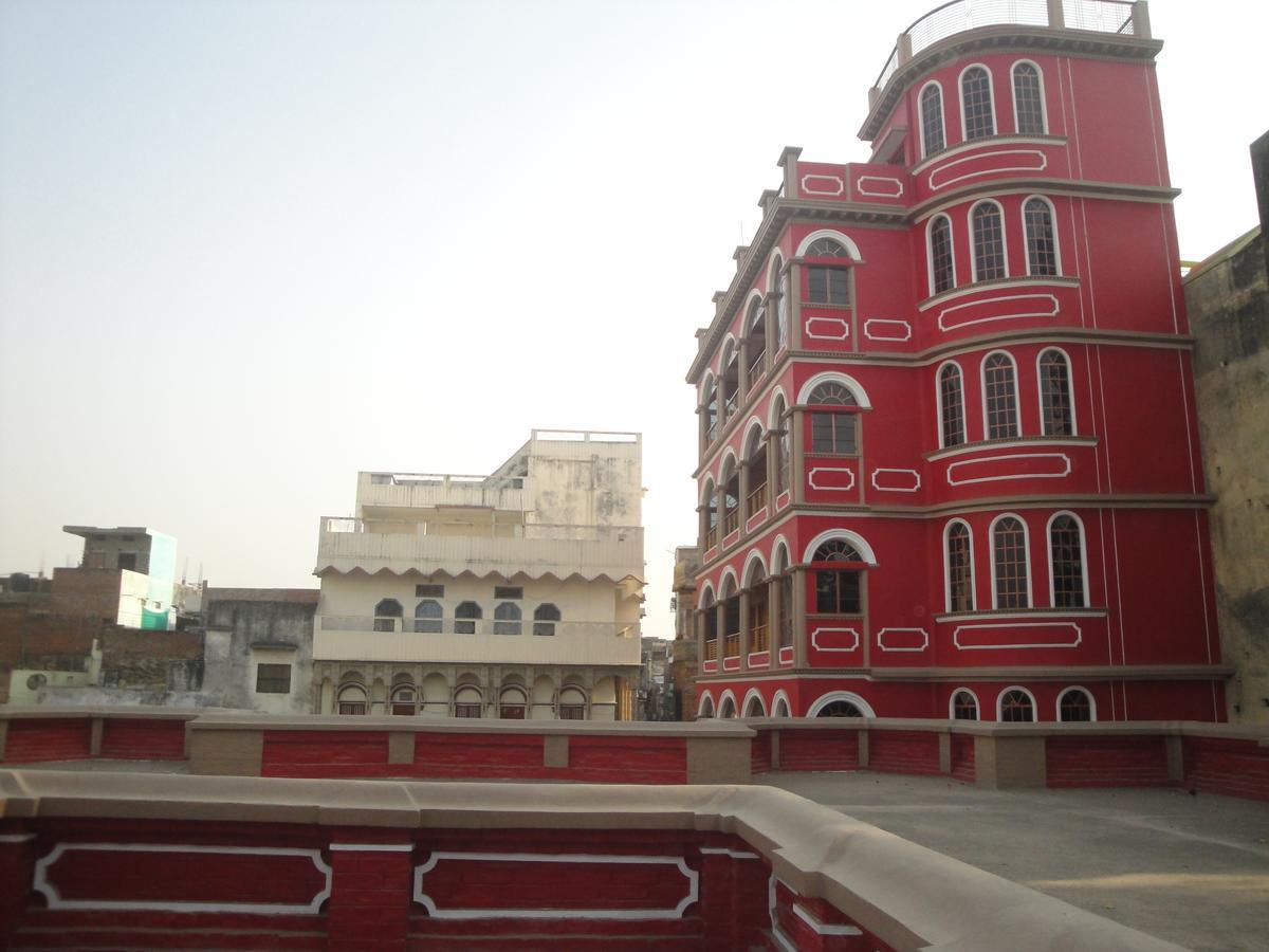 Balaji Palace Varanasi Exterior photo